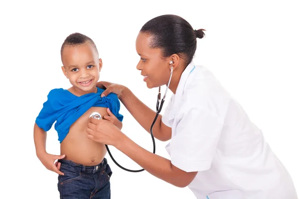 African american woman doctor with child — Stock Photo, Image