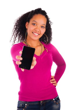 genç kız Afrika telefonla konuşan portresi 