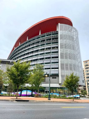 SILVER SPRING, MD - 4 Ekim 2022: Unisphere, United Therapeutics 'in şirket merkezi, tüketiminden daha fazla enerji üreten dünyanın en büyük ağ-sıfır ofis binasıdır.. 