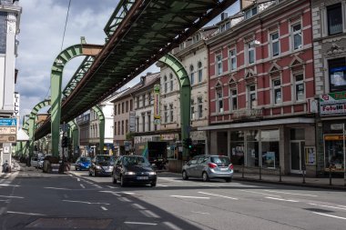 schwebebahn kayan tramvay