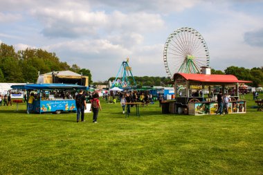  insanlar panama açık hava festivali ziyaret edin.