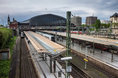  Hamburg Merkez Tren İstasyonu