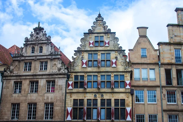 Alte monumentale Fassaden in Münster — Stockfoto