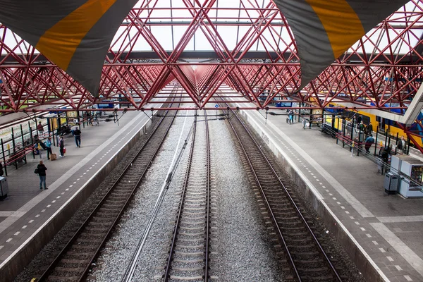 Järnvägsstationen i zaandam — Stockfoto