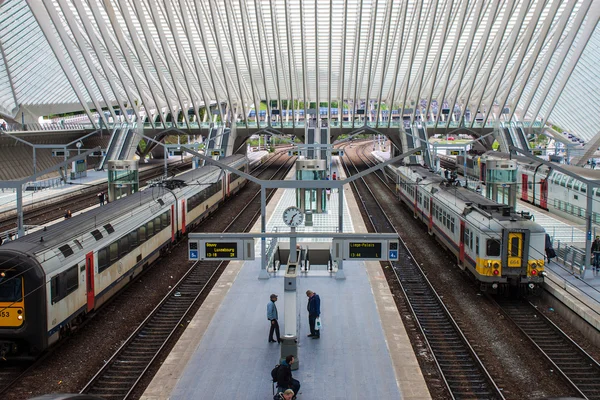 Futuristic Liege-Guillemins railway station — Stock Photo, Image