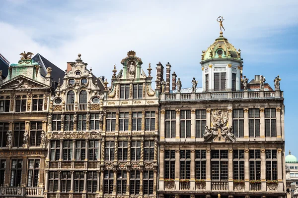 Detalhe das casas na praça principal em Bruxelas — Fotografia de Stock