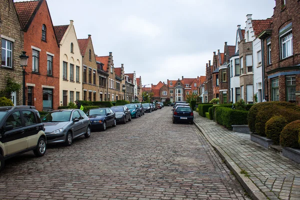 Geleneksel tuğla evler Bruges — Stok fotoğraf