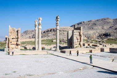 insan kalıntıları antik persepolis ziyaret edin.