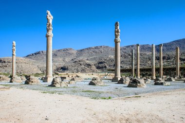 Antik persepolis kalıntıları