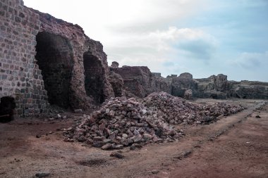 Portekizli kale hormoz Adası