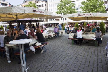 Köln şarap hafta