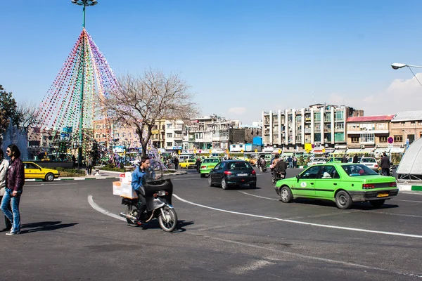 Imam Humeyni kare üzerinde trafik — Stok fotoğraf