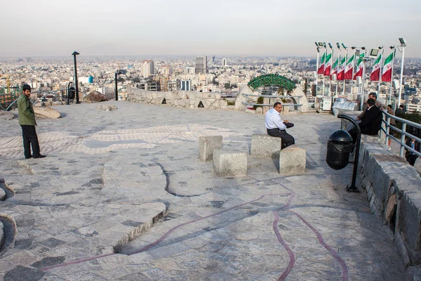 People at a viewpoint in Mashhad — Stock Photo, Image
