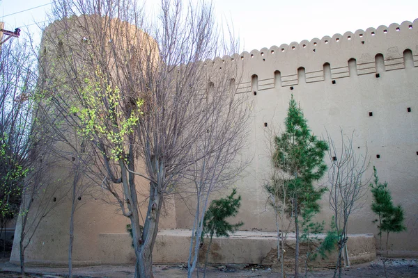 Muralhas de fortificação da cidade em Yazd — Fotografia de Stock