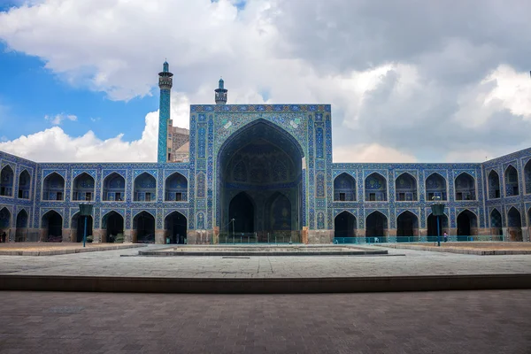 Courtyard of Imam Mosque in Isfahan — Stock Photo, Image