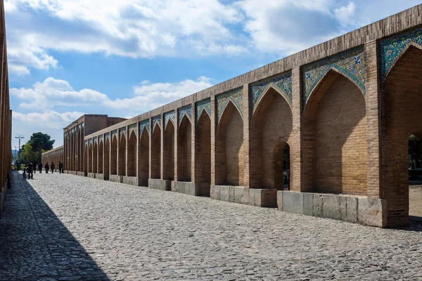 Vista del puente de Khajoo en Esfahán —  Fotos de Stock