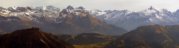 Utsikt från en topp på berget pilatus — Stockfoto