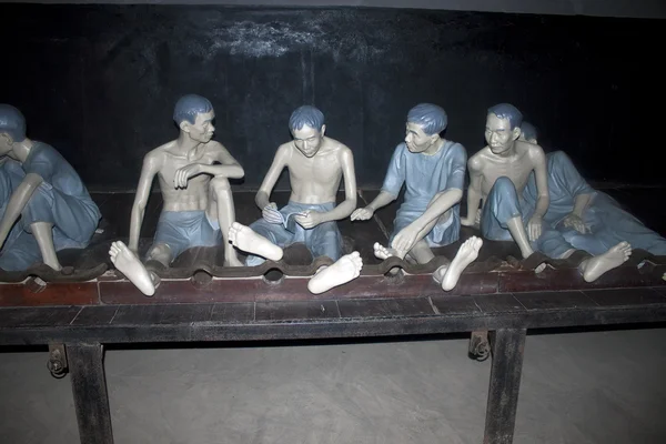 Modele wietnamski więźniów w hoa lo więzienia — Zdjęcie stockowe