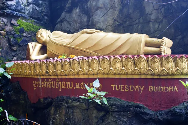 Posąg Buddy w luang prabang — Zdjęcie stockowe