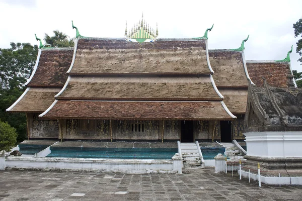 Wat Xieng Thong temple complex — Stock Photo, Image