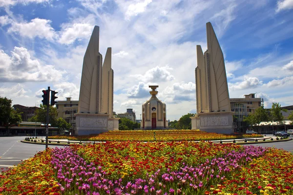 Monument de la démocratie à Bangkok — Photo