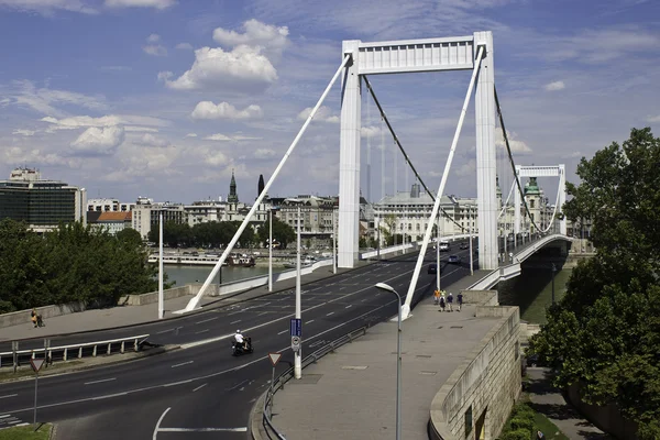 Most Corvin w Budapeszcie — Zdjęcie stockowe