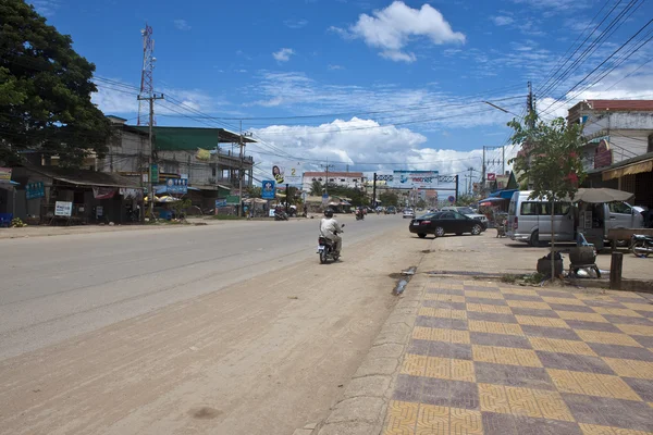 カンボジアとタイの国境近くの道路 — ストック写真