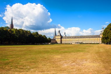 Bonn Üniversitesi'nin ana bina