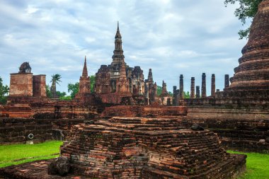 WAT mahathat tapınak harap sukhothai 