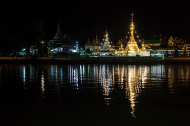 WAT jong kham ve wat jong klang tapınaklar