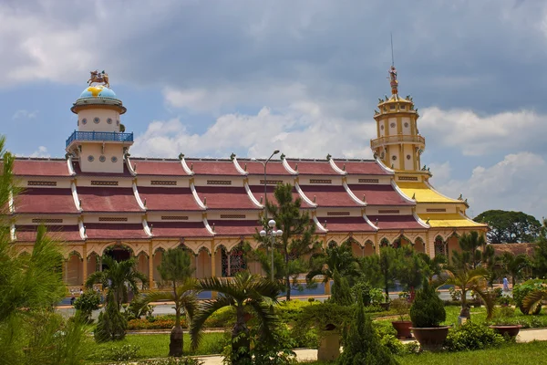 Cao dai tempel — Stockfoto