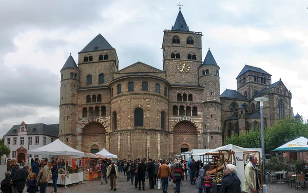 Catedral de San Pedro en Tréveris —  Fotos de Stock