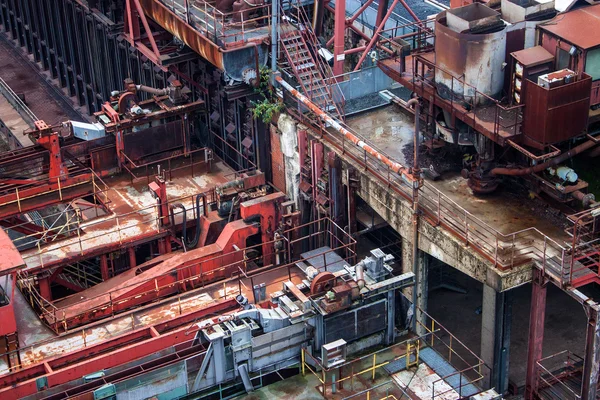 Коксування заводу в zeche Цоллверейн — вугільні шахти — стокове фото