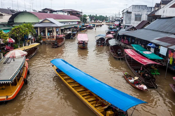 Ampahwa floating market — Stock Photo, Image