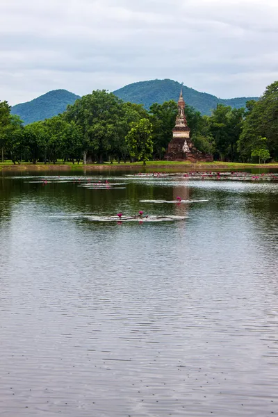 Stoepa in sukhothai — Stockfoto