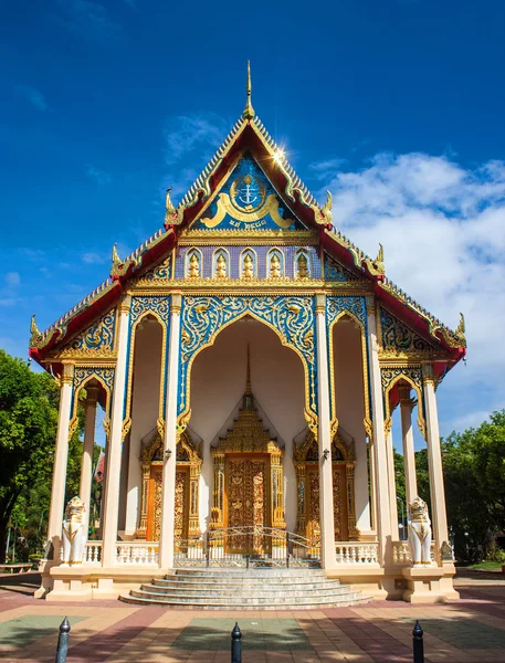 Templo de Wat Neua en Kanchanaburi — Foto de Stock