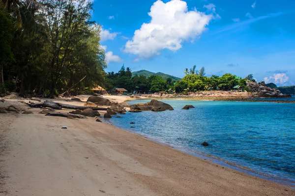 Plaja Haad Khom de pe insula Koh Phangan — Fotografie, imagine de stoc