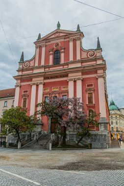 Slovenya 'nın Ljubljana şehir merkezindeki Fransisken Annunciation Kilisesi