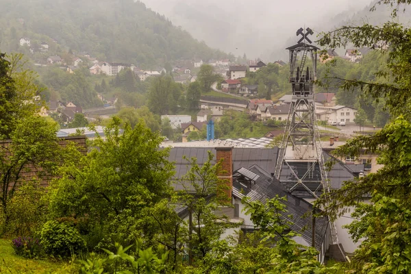 Slovenya Nın Drija Kentindeki Eski Cıva Madeninin Çelik Gövdesi — Stok fotoğraf