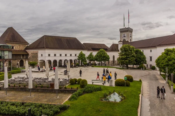 Ljubljana Eslovenia Mayo 2019 Patio Del Castillo Liubliana Eslovenia — Foto de Stock