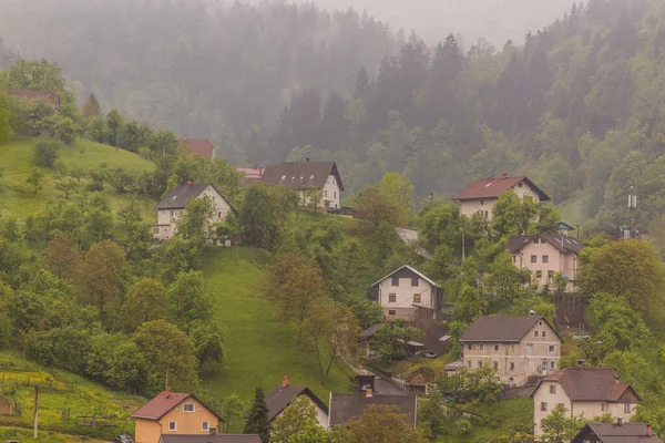 Slovenya Nın Drija Kasabasının Evleri — Stok fotoğraf