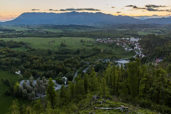 Tramonto Vista Aerea Del Paesaggio Vicino Alla Città Postumia Slovenia — Foto Stock