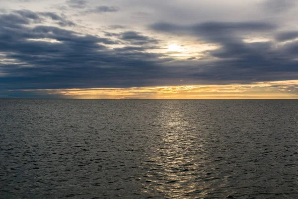 スロベニアのKoper町の海での日没 — ストック写真