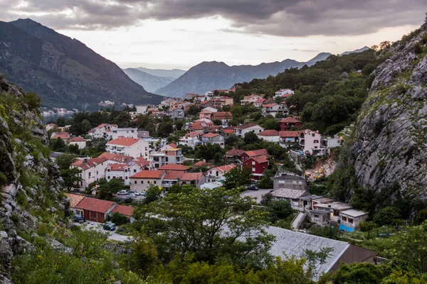 Vista Aérea Atardecer Del Barrio Tabacina Kotor Montenegro —  Fotos de Stock