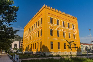 Bosna-Hersek 'in Mostar kentindeki lise binası