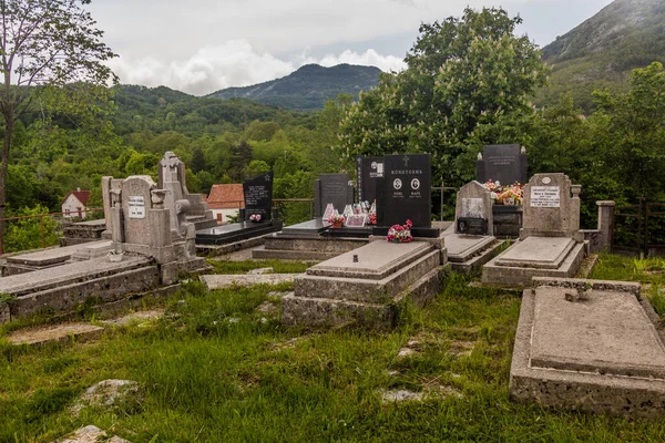 Bjelosi Montenegro Giugno 2019 Cimitero Nel Villaggio Bjelosi Montenegro — Foto Stock