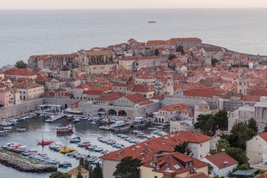 Hırvatistan 'ın eski Dubrovnik kasabasının hava manzarası