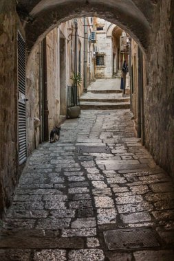 Narrow alley in the old town of Dubrovnik, Croatia