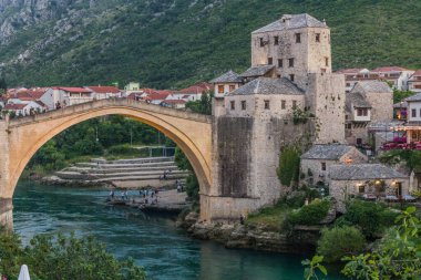 En çok Mostar 'daki Stari (Eski Köprü). Bosna-Hersek