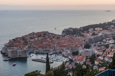 Hırvatistan 'ın eski Dubrovnik kasabasının hava manzarası